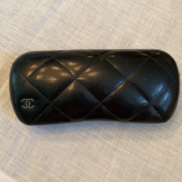 CHANEL Accessories - Chanel quilted leather vintage glasses case